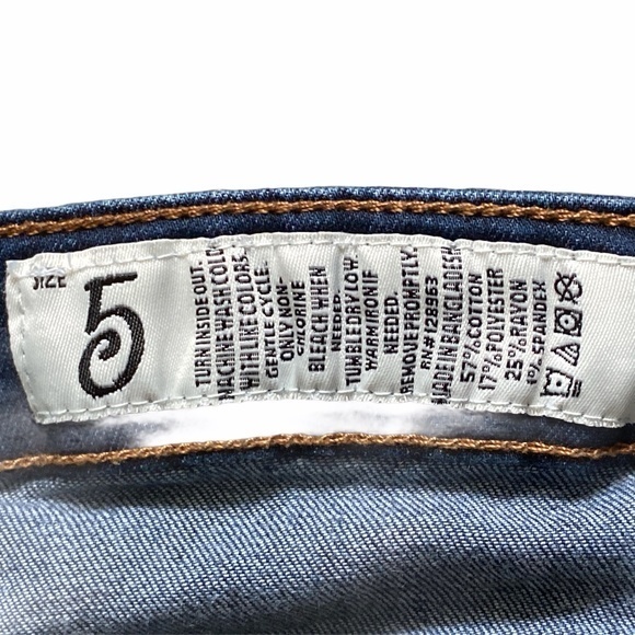 Indigo Rein‎ Distressed Denim Cuffed Shorts Sz. 5 - Picture 6 of 6